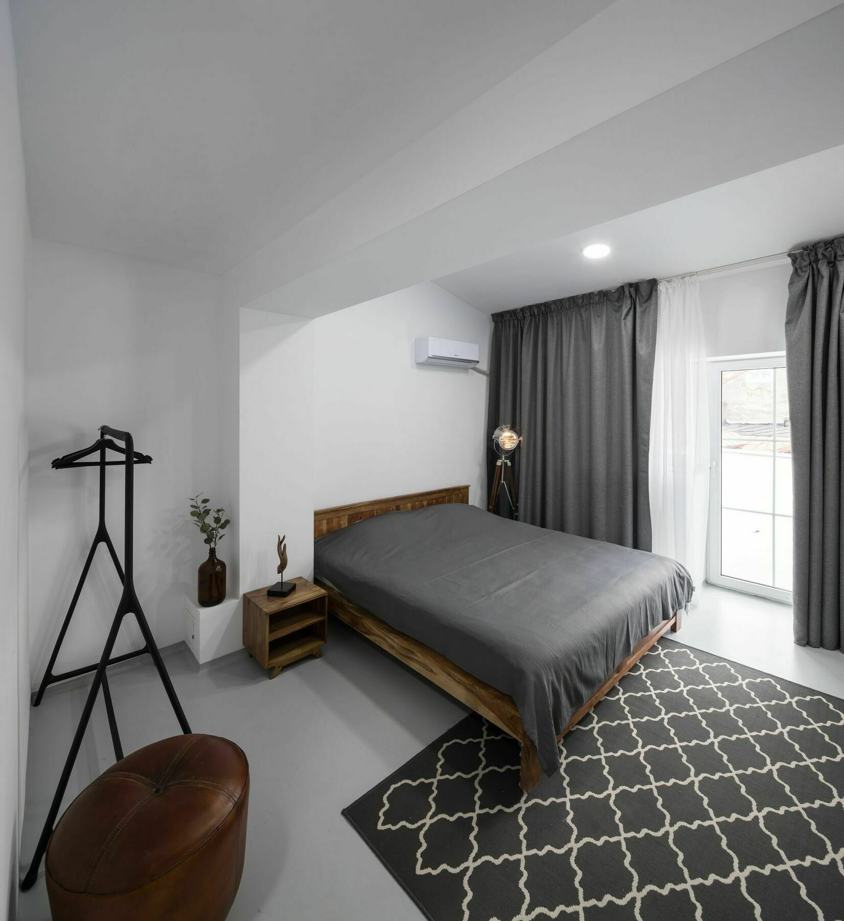 Omega House Hotel Bucureşti Ngoại thất bức ảnh